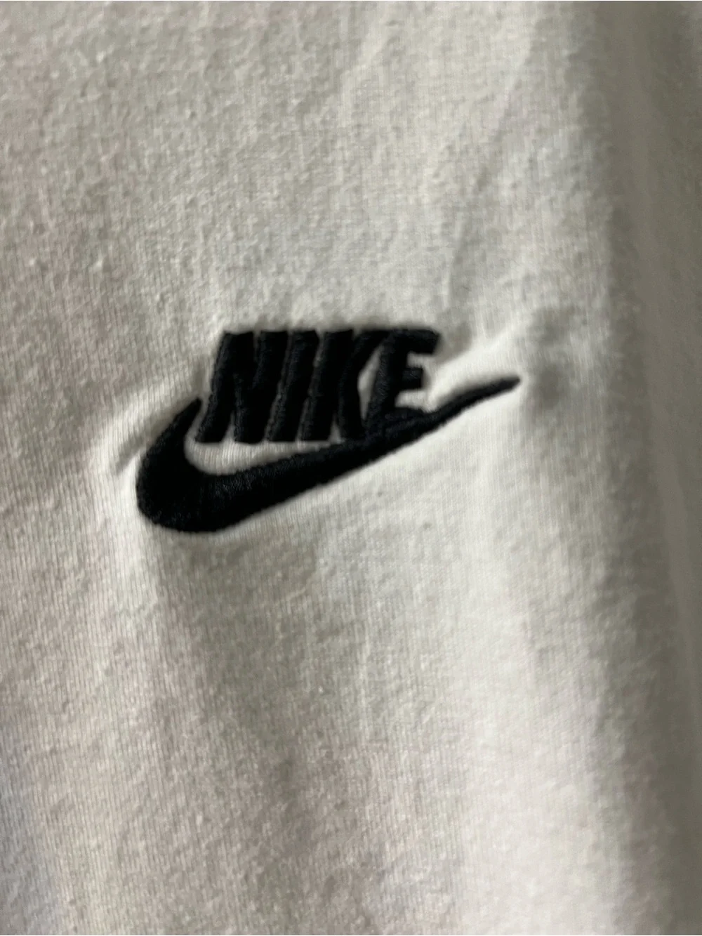 Nike Boys Large White Short Sleeve Tee with Black Logo
